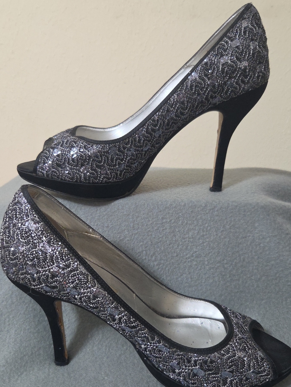 Caparros Women's Silver & Black Glitter Peep-Toe 4.5" High Heels - Size 10B